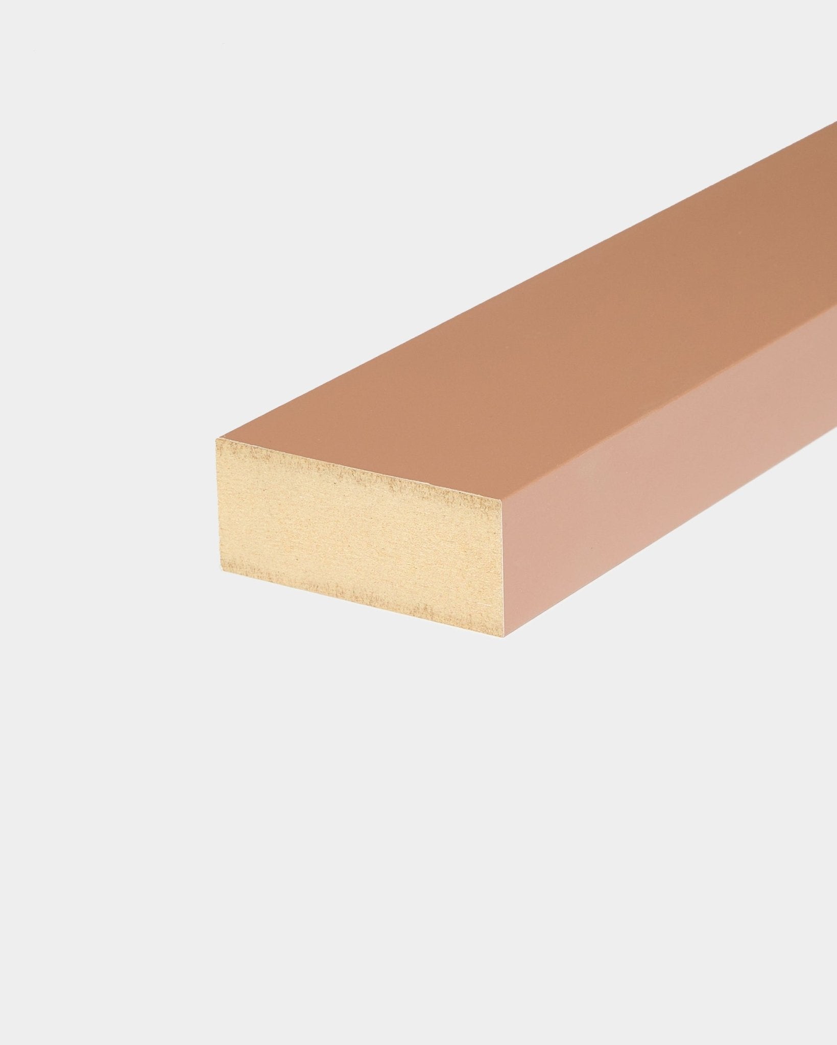 Accessoire WoodUpp End Lamella Clay (6,7 cm) Panneau acoustique à finition lisse, conçu pour un cadre en MDF ou une installation Akupanel, présenté sur fond blanc.